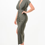 Solid deep V-neck pleats midi dress