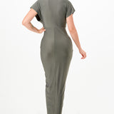 Solid deep V-neck pleats midi dress